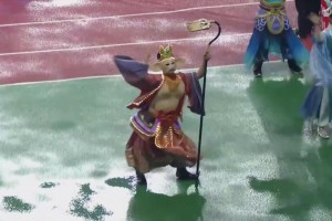 ??敢做動(dòng)作！蘇超鹽城球員這盤(pán)帶相當(dāng)瀟灑??！