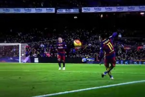 節(jié)奏晃動太有靈性了！看巴薩時期的內馬爾踢球是一種享受！