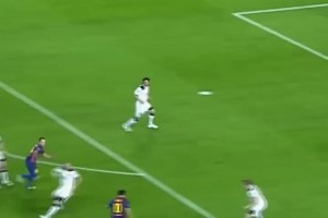 ??伊涅斯塔+梅西！兩人撞墻配合撕破防線破門！