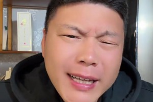 京味兒口音泰山球迷怒斥國安：咱就說還能玩嗎，不能玩就地解散吧