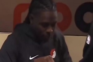 原本幸福！17年小碧生日那天 科比一家在迪士尼樂園被球迷偶遇