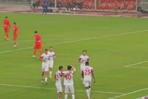 聊以自慰！實拍：國安舊將侯永永攻破山東泰山隊球門