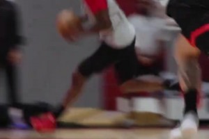 油箱全是油！杰夫格林訓(xùn)練賽上演滑翔單臂暴扣！