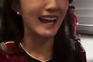 女網(wǎng)紅此前拒絕男球迷要聯(lián)系方式，事后發(fā)現(xiàn)對方竟是C羅好友??