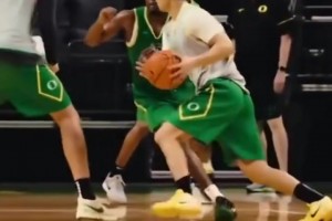傳統(tǒng)籃球強(qiáng)校！林葳在俄勒岡大學(xué)的合練！