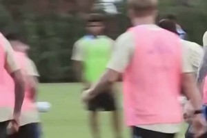 捷徑！圓夢世界杯，齊達內(nèi)兒子歸化阿爾及利亞！