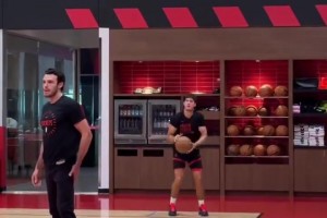 彈無虛發(fā)！謝潑德訓(xùn)練底角三分9中9