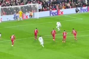 撲出C羅點球的門將不簡單！凱萊赫昔日也曾撲出姆巴佩點球