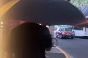 張琳芃愛妻社媒發(fā)布：我寧可淋雨，都不想和你打一把傘??