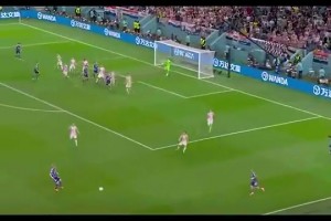 日本這角球戰(zhàn)術(shù)是真高級(jí)！對(duì)方主帥看了都不敢相信??