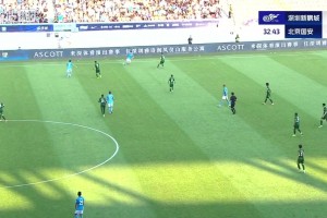 輕松吃餅！韋斯利禁區(qū)內接橫傳一蹴而就，國安0-2落后！