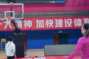 李夢這大體格子觀感！三分訓練命中率是真高??！