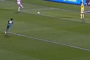 噩夢重現(xiàn)！洛里重現(xiàn)2018年世界杯決賽的失誤丟球??