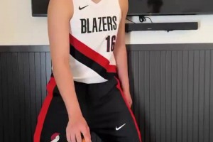 目標成為約老師！楊瀚森手活挑戰(zhàn)僅耗時14分29秒??????