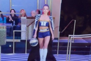 印第安納州小姐身穿凱特琳-克拉克“球衣”亮相，還挺搭