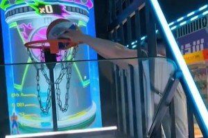 三分還帶填彈的，這是真重炮手