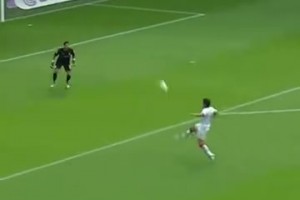 焦點大戰(zhàn)！多特蒙德與科隆對陣中的經(jīng)典進球！桑喬精彩操作！