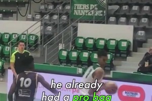 外星怪物！如今的文班打出了以前在U15比賽的統(tǒng)治力！