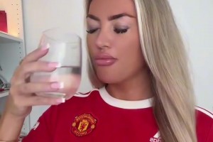 壯觀的獎杯陳列室！網(wǎng)紅美女帶你參觀伯納烏球場！