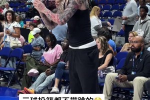 今天比賽狂砍38+13+13！三球怎么看起來(lái)又強(qiáng)又弱的