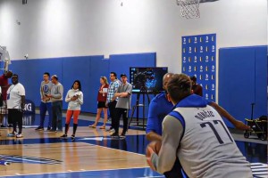 “節(jié)奏型球員是怎么打球的”，77應(yīng)該算是這方面的代表人物吧??