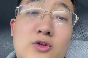 解說老鄭：泰倫盧所取得的成就，都是當(dāng)初跟詹姆斯在一塊，他沒什么戰(zhàn)術(shù)的