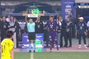 放大招了??！南通隊(duì)換上點(diǎn)球大戰(zhàn)門(mén)神蔡天龍