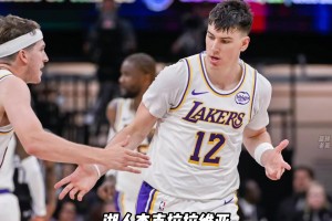 今天NBA的爆發(fā)榜和拉胯榜來了，拉拉維亞神兵天降湖人...