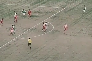 昔日恩情！99年高雷雷一腳世界波踢碎遼小虎的冠軍夢，助魯能奪冠