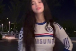 如此權(quán)威的切爾西女球迷，為了你我愿意支持切爾西！