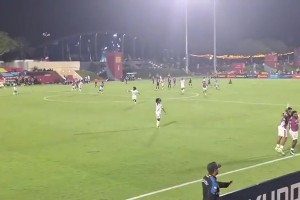 ??瘋狂慶祝！29.26萬人口的新喀里多尼亞0-0日本U17