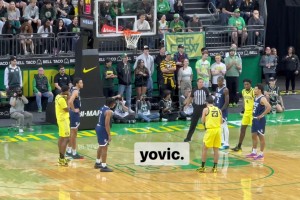 狀態(tài)不佳！林葳半場替補出戰(zhàn)6分鐘3投0中，僅靠罰球得到1分！