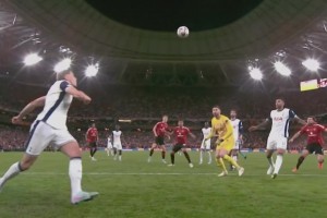 錯失獎杯！范德芬這一腳曾讓曼聯(lián)球迷心碎