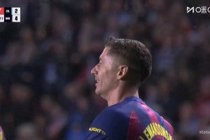 復出即戴帽！拉什福德角球助攻，萊萬甩頭破門！