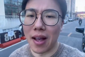 孔祥宇：快船在第三節(jié)的調(diào)整能力幾乎為0，逮誰(shuí)被誰(shuí)打爆??