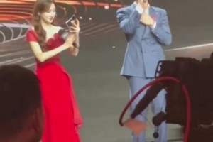 馬凡舒憋壞了！郭艾倫再次演唱《真心英雄》熟悉的味道！