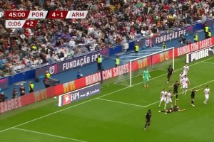 迪亞斯造點(diǎn)，B費(fèi)點(diǎn)射破門！葡萄牙5-1領(lǐng)先亞美尼亞