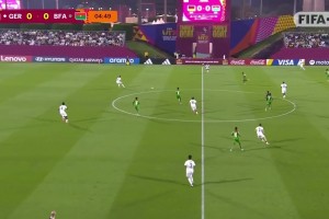 衛(wèi)冕冠軍爆出驚天大冷！U17世界杯德國0-1遭布基納法索淘汰！