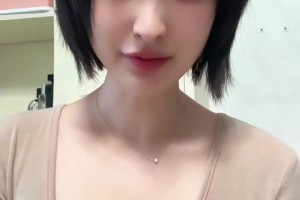 懂球小姐姐表白登哥：我愛你！??球隊這么難情況下他都沒放棄！