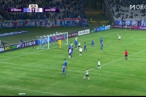 申花0-2落后神戶！山川哲史頭球破門(mén)，8分鐘丟2球