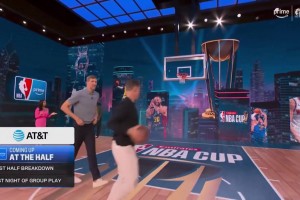 這幾位看著不太會打球啊??亞馬遜名宿解說團投籃&上籃都打鐵