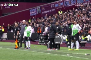 再次替補！薩拉赫上次英超替補是去年4月，當時與克洛普發(fā)生爭執(zhí)