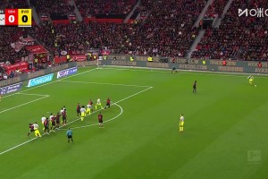 安塞爾米諾頭球破門，多特第41分鐘拔頭籌