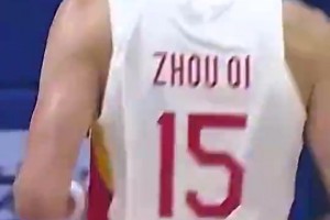 杜鋒曾在綜藝上怒噴球員：累了！誰(shuí)不累！40秒3個(gè)來(lái)回堅(jiān)持不了