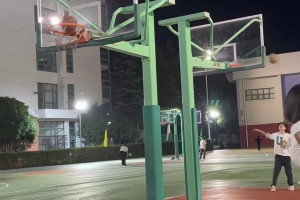 ??我可以用狄龍式防守你嗎？