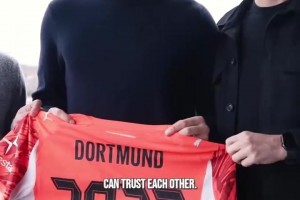 詹?。核_拉赫的時(shí)代可能要畫上句號了，不理解斯洛特不重用基耶薩