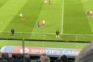 董路：亞馬爾不接球時(shí)都在干啥？我用手機(jī)追蹤拍攝了??