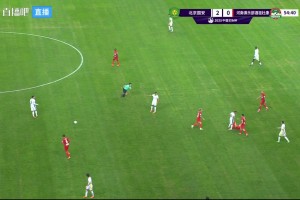 雙方發(fā)生沖突，達(dá)萬和河南助教各染一黃