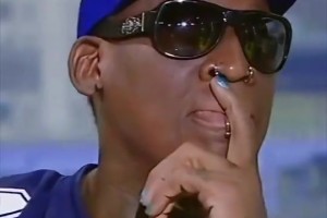 羅德曼：搞不懂你們?yōu)楹芜€要討論GOAT是誰，喬丹放現(xiàn)在能場(chǎng)均50分