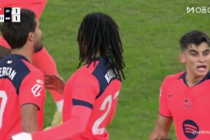 巴薩2-1光速反超貝蒂斯！巴德吉精彩傳中，費(fèi)蘭精彩側(cè)鉤3分鐘雙響